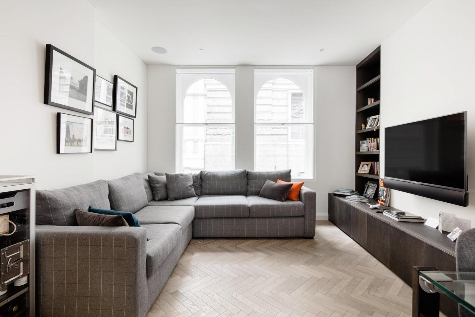 Modern Apartment & Rooms At Charing Cross ลอนดอน ภายนอก รูปภาพ