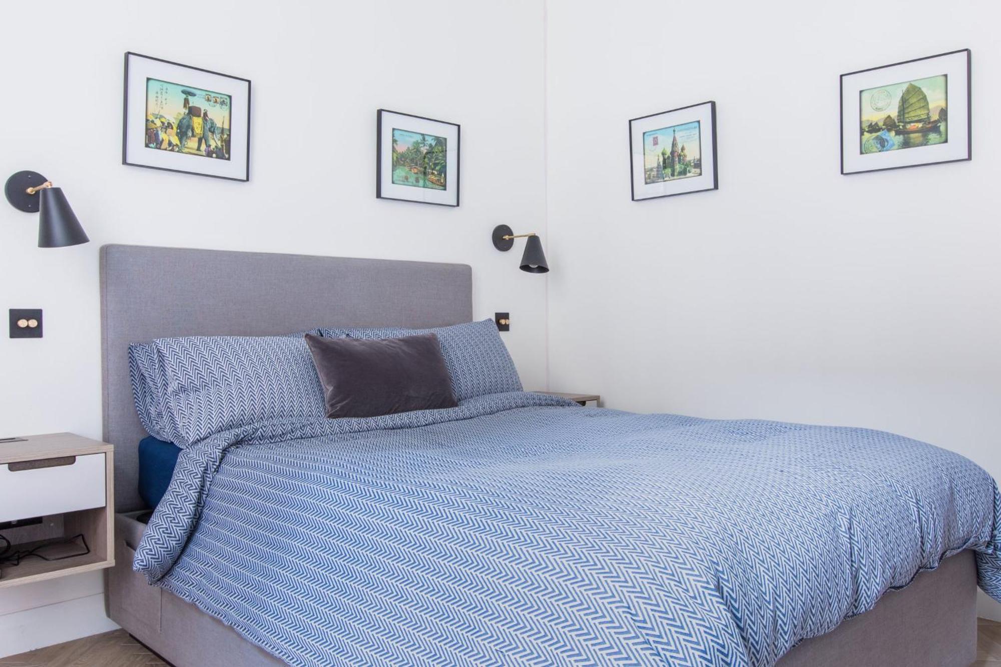 Modern Apartment & Rooms At Charing Cross ลอนดอน ภายนอก รูปภาพ